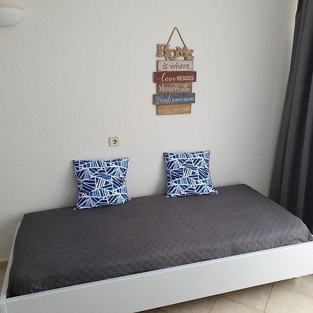 Blue Eyes Apartments Ixia  Luaran gambar