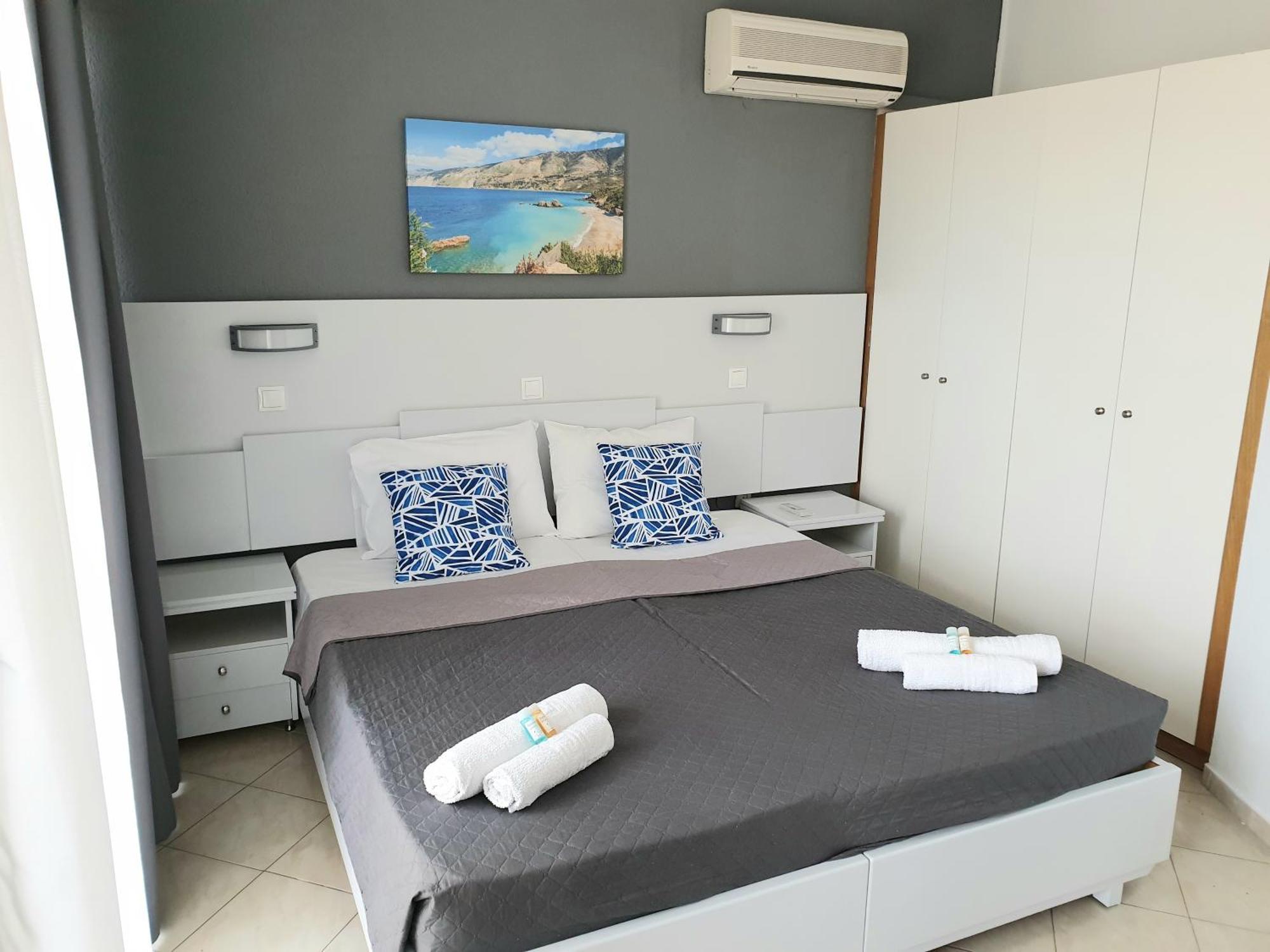 Blue Eyes Apartments Ixia  Luaran gambar