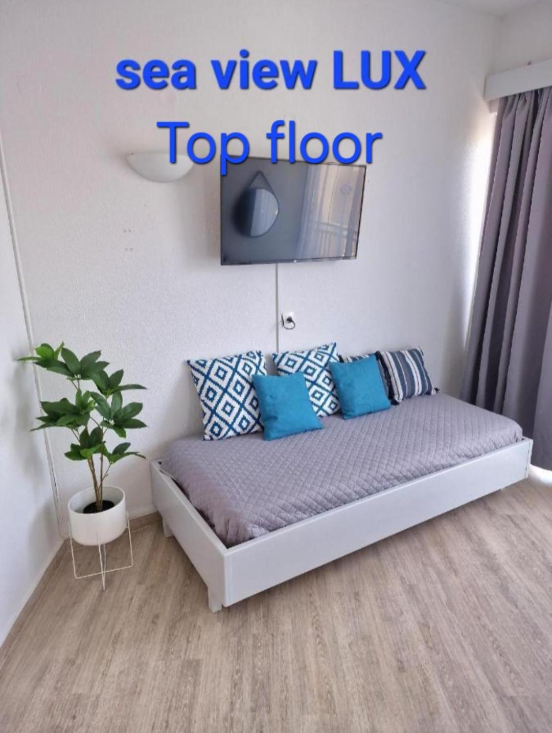 Blue Eyes Apartments Ixia  Luaran gambar